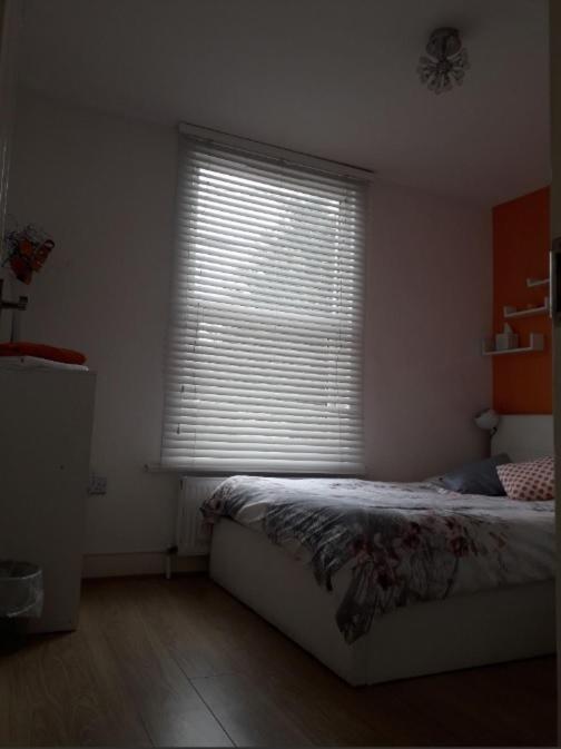 03 Bedroom Apartment-Self Check In ロンドン エクステリア 写真