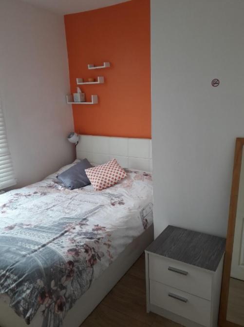 03 Bedroom Apartment-Self Check In ロンドン エクステリア 写真