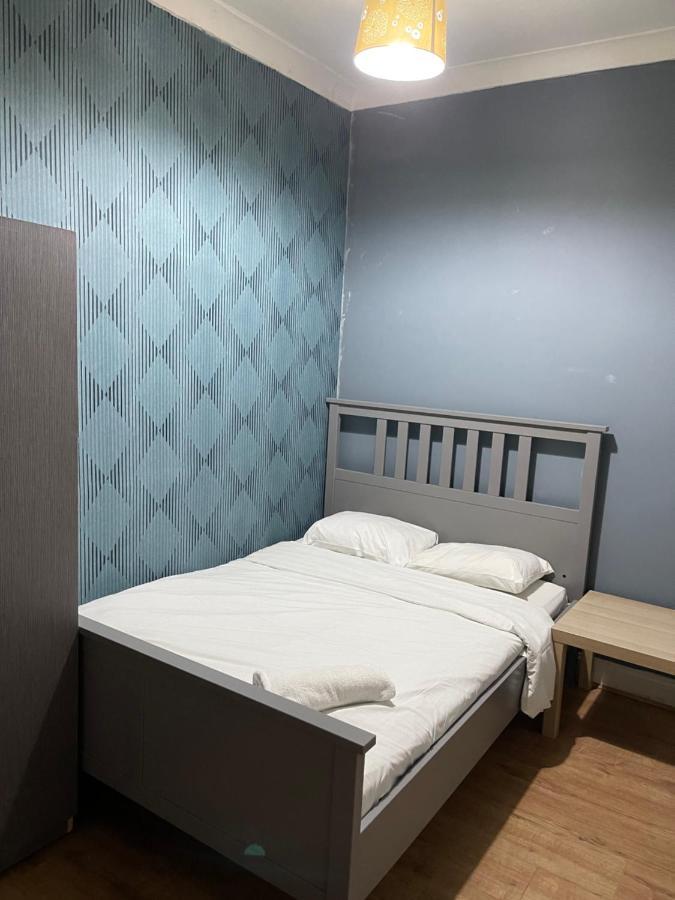 03 Bedroom Apartment-Self Check In ロンドン エクステリア 写真